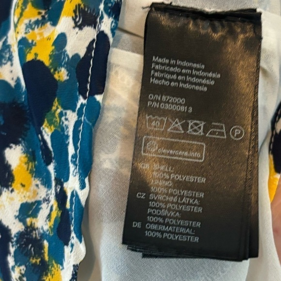 H&M | Blue & Yellow Watercolor Bow Back Flowy Blouse | Size 8 - Picture 8 of 9